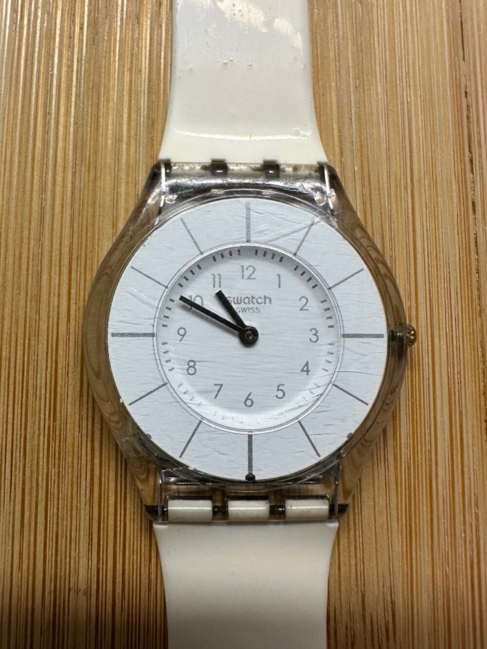 Swatch White Classiness SFK360 Classic 2011